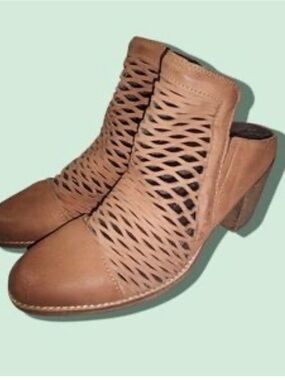 Leather Cognac Diba True Mules - Sz 8